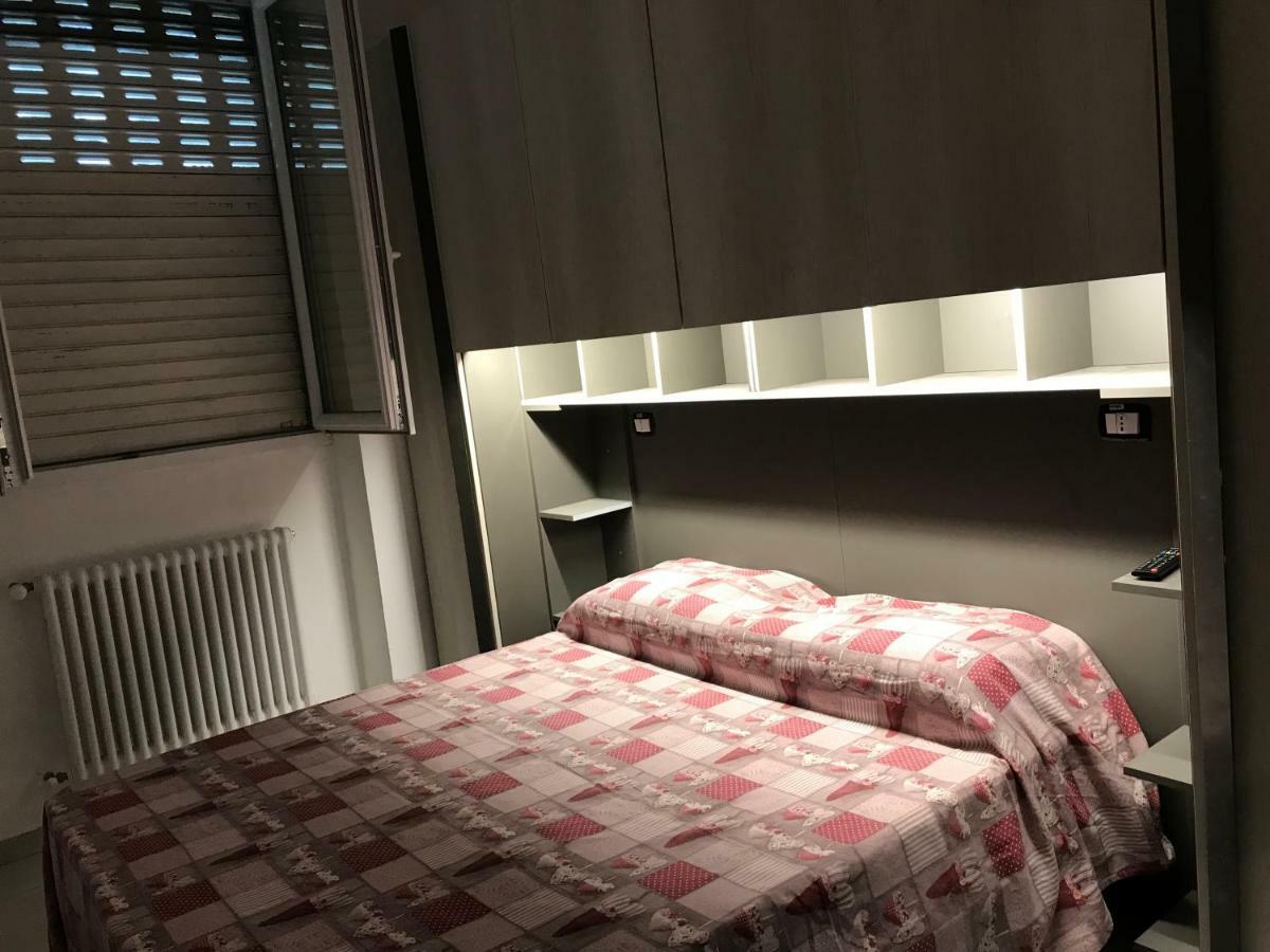 Accogliente Bilocale Apartment Milan Bagian luar foto