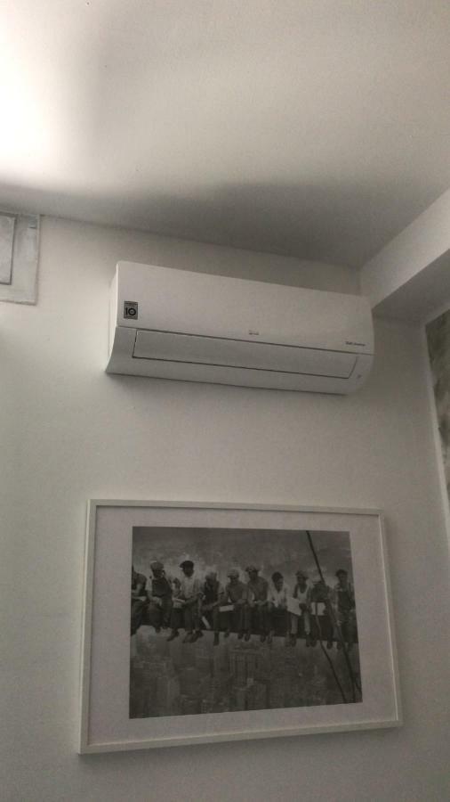 Accogliente Bilocale Apartment Milan Bagian luar foto